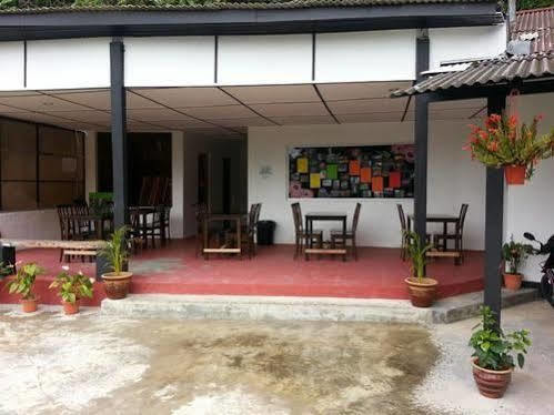 Dew Drop Inn Tanah Rata Bagian luar foto